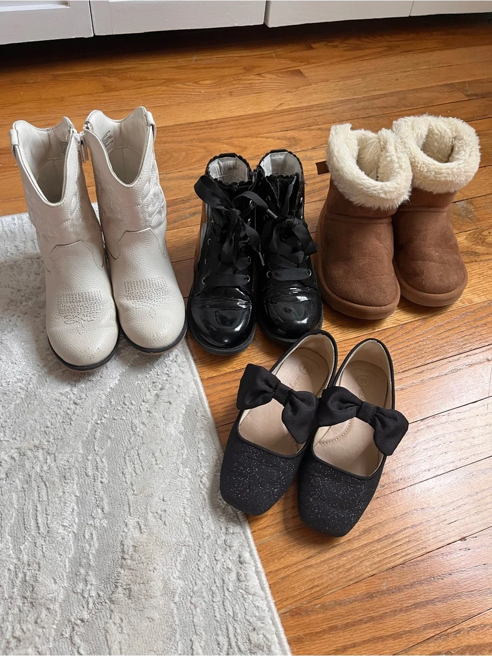 Cat & Jack Black Bow Sparkle Mary Janes